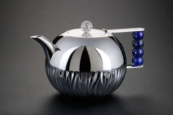 Teapot Production by Ravissant